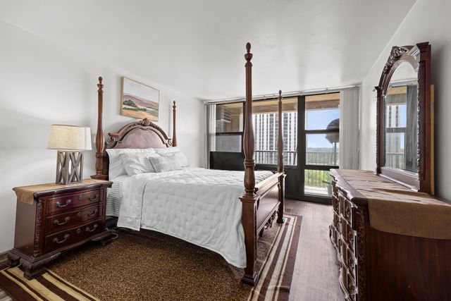 2605 S Indiana Avenue 1007, Chicago, IL 60616