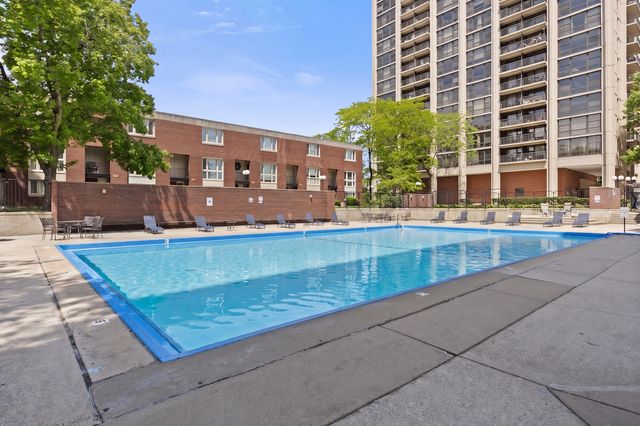 2605 S Indiana Avenue 1007, Chicago, IL 60616