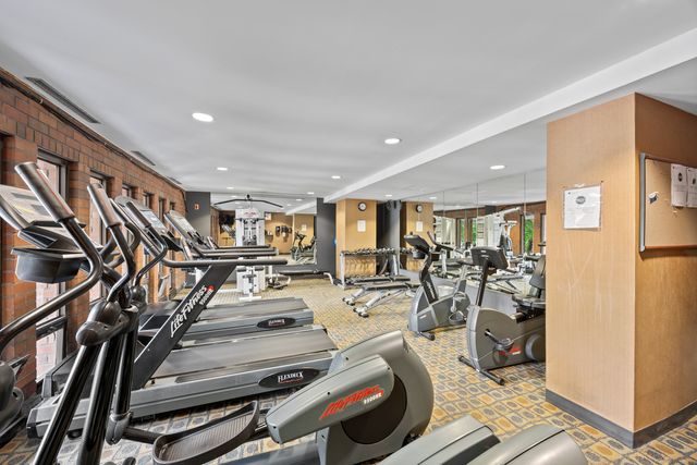 2605 S Indiana Avenue 1007, Chicago, IL 60616