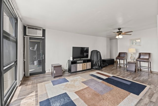 2605 S Indiana Avenue 1007, Chicago, IL 60616