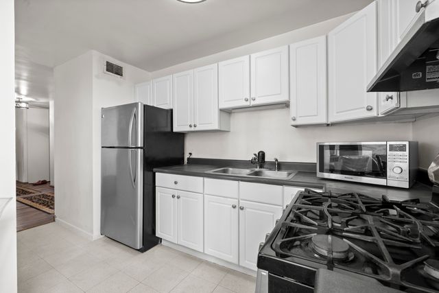 2605 S Indiana Avenue 1007, Chicago, IL 60616