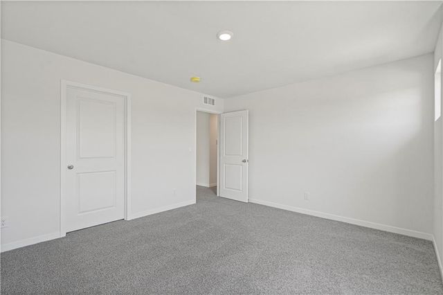 10306 Tuscany Parkway, Peculiar, MO 64078