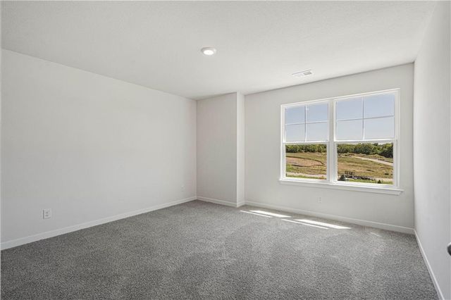 10306 Tuscany Parkway, Peculiar, MO 64078