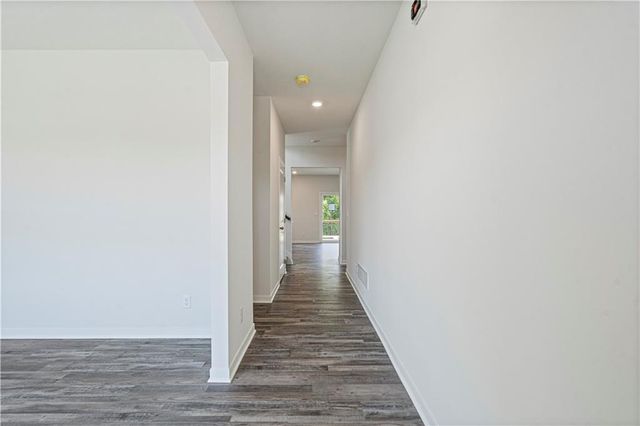 10306 Tuscany Parkway, Peculiar, MO 64078