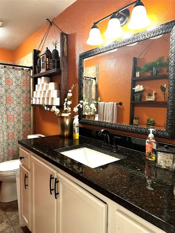 972 NW County Road 2090, Corsicana, TX 75110