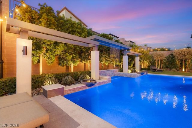 2158 Alto Vista Drive, Henderson, NV 89052