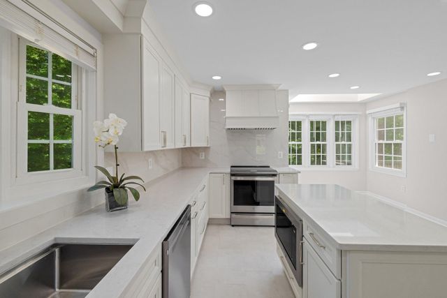 6609 HEIDI CT, Mclean, VA 22101