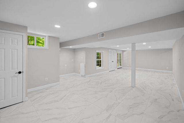 6609 HEIDI CT, Mclean, VA 22101