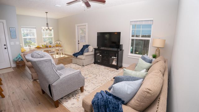 211 El Prado Place, Panama City Beach, FL 32413