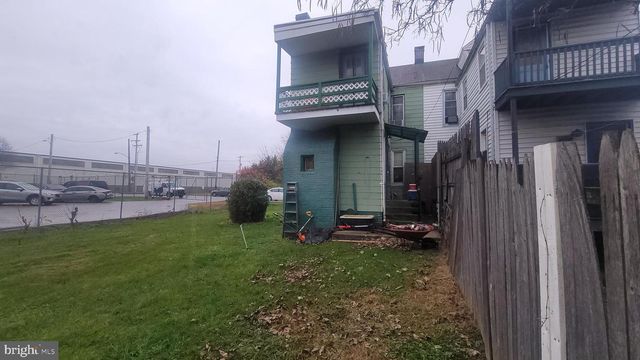 381 S SIMPSON ST, York, PA 17403