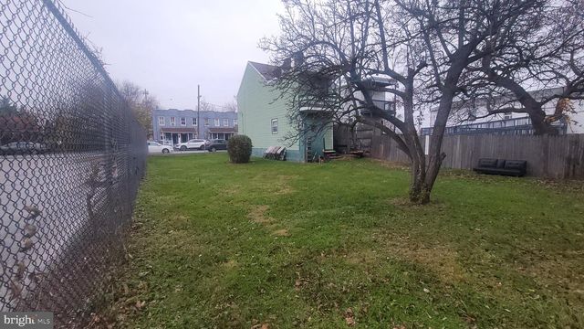 381 S SIMPSON ST, York, PA 17403