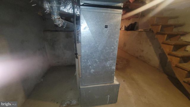 381 S SIMPSON ST, York, PA 17403