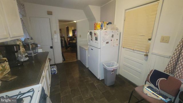 381 S SIMPSON ST, York, PA 17403