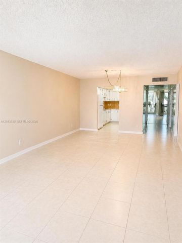 900 Saint Charles Pl 520, Pembroke Pines, FL 33026