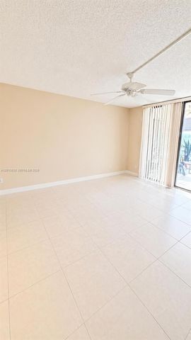 900 Saint Charles Pl 520, Pembroke Pines, FL 33026
