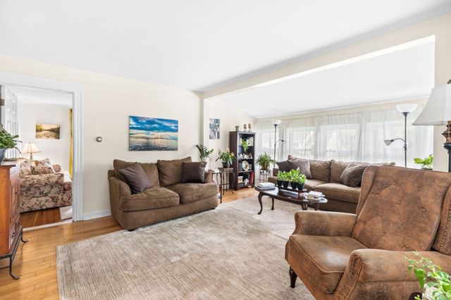 187 Low St 1, Newburyport, MA 01950
