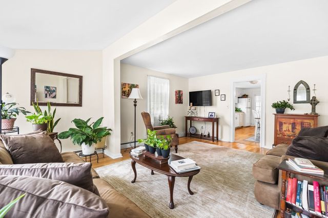 187 Low St 1, Newburyport, MA 01950
