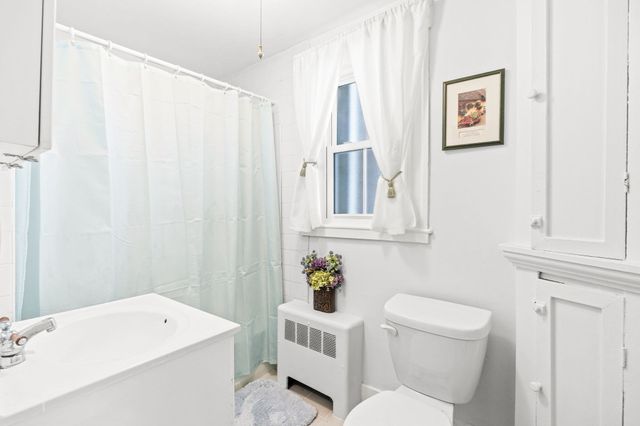 187 Low St 1, Newburyport, MA 01950