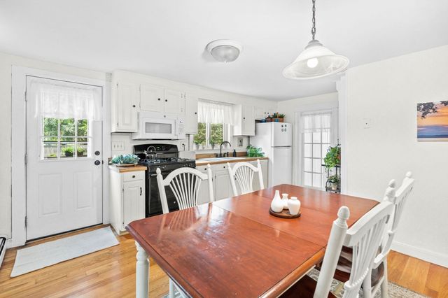 187 Low St 1, Newburyport, MA 01950