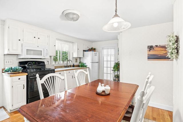 187 Low St 1, Newburyport, MA 01950