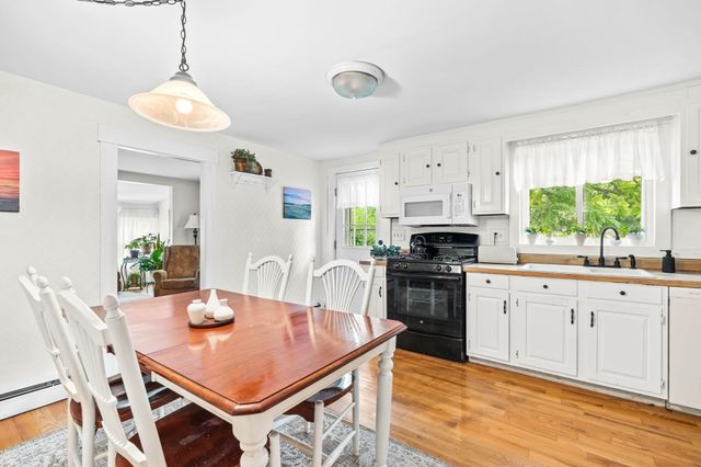 187 Low St 1, Newburyport, MA 01950