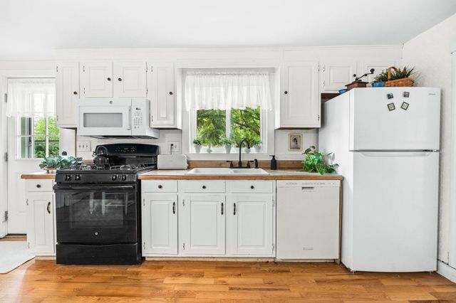 187 Low St 1, Newburyport, MA 01950