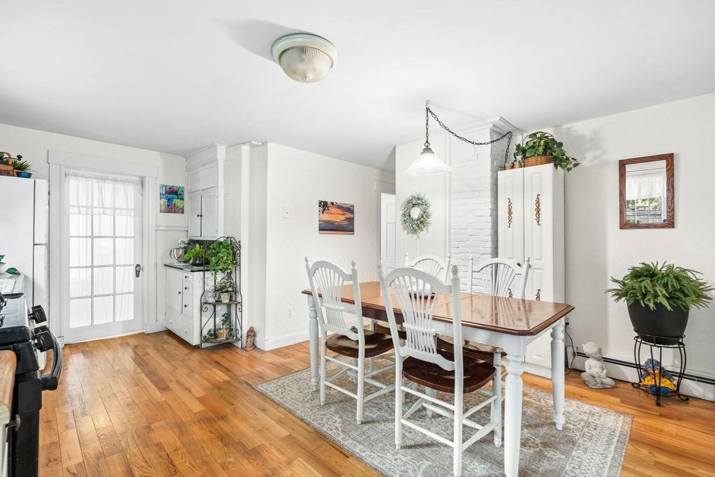 187 Low St 1, Newburyport, MA 01950