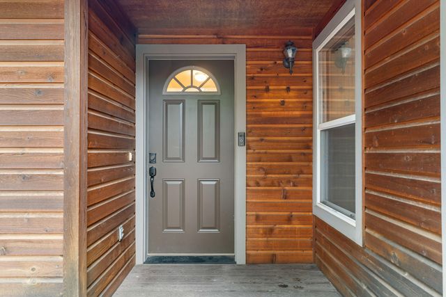 14217 Stillwater Lane, La Pine, OR 97739