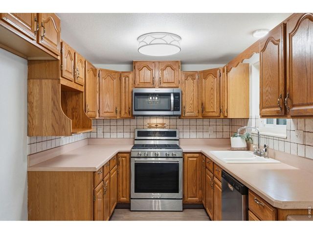 1244 Tupelo Dr, Loveland, CO 80538