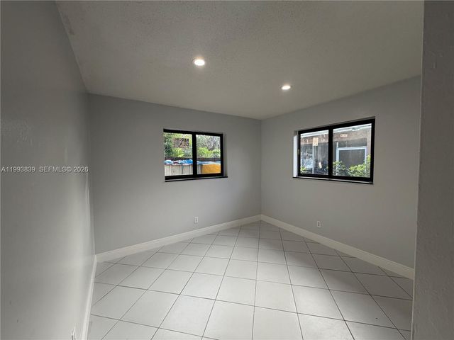 1454 SW 33rd St 1-2, Fort Lauderdale, FL 33315