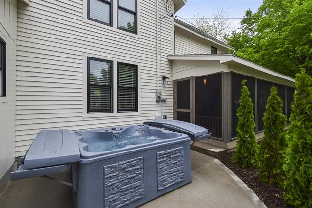 748 Holland Street, Saugatuck, MI 49453