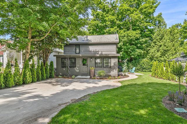 748 Holland Street, Saugatuck, MI 49453