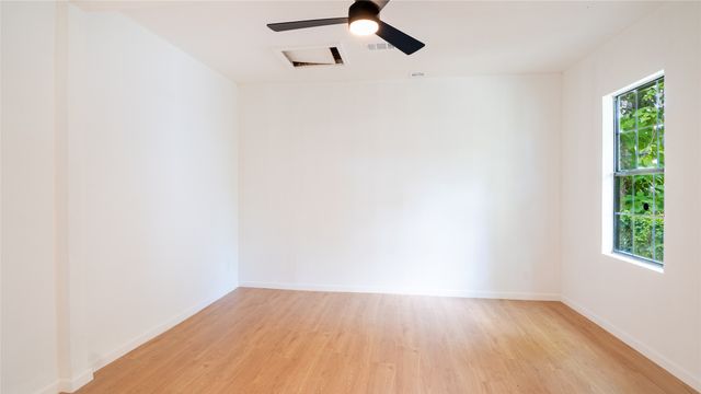 3416 Thannisch Avenue, Fort Worth, TX 76105