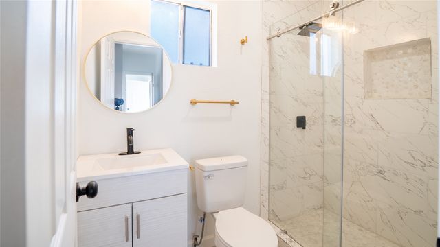 3416 Thannisch Avenue, Fort Worth, TX 76105