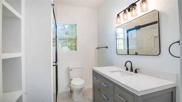 3416 Thannisch Avenue, Fort Worth, TX 76105