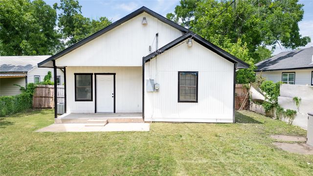 3416 Thannisch Avenue, Fort Worth, TX 76105