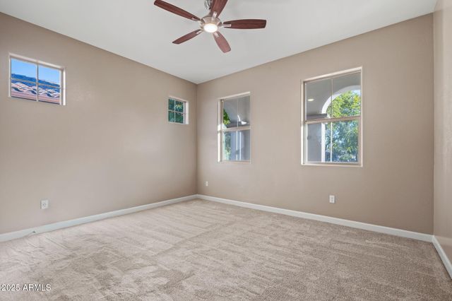 20822 W HILLCREST Boulevard, Buckeye, AZ 85396