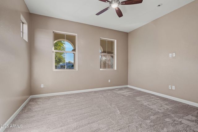 20822 W HILLCREST Boulevard, Buckeye, AZ 85396