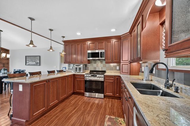 78 Longview Lane, Blue Ridge, GA 30513