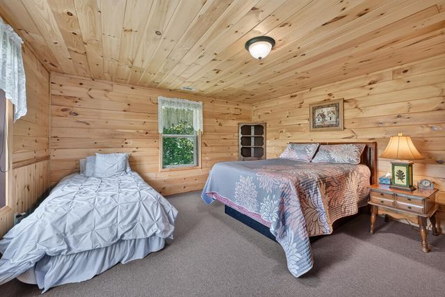 78 Longview Lane, Blue Ridge, GA 30513