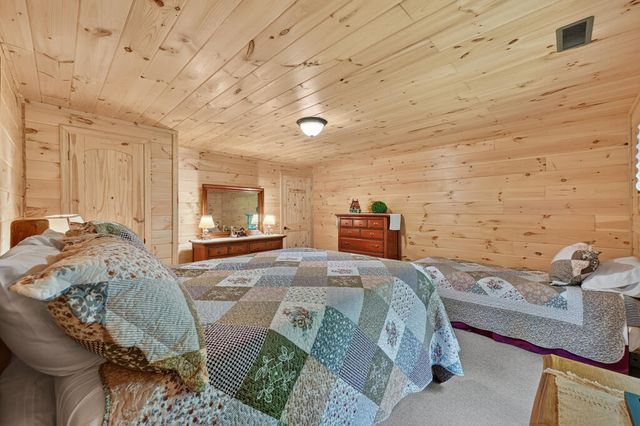 78 Longview Lane, Blue Ridge, GA 30513