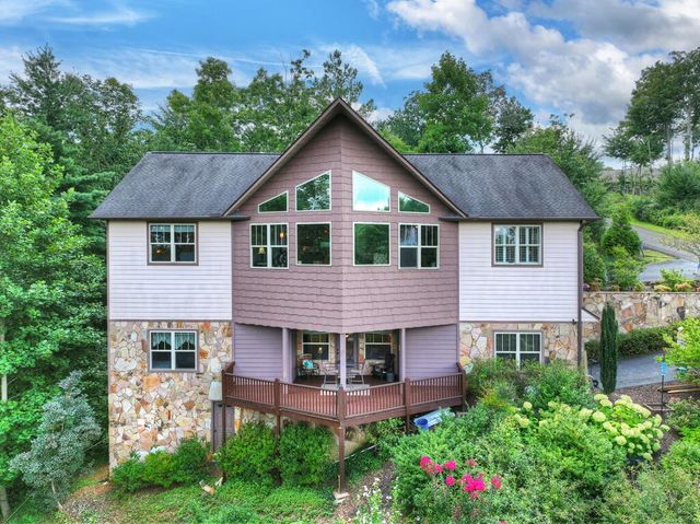 78 Longview Lane, Blue Ridge, GA 30513