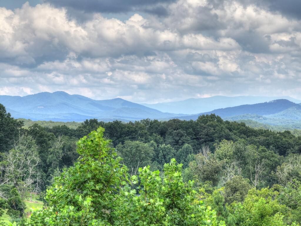 78 Longview Lane, Blue Ridge, GA 30513