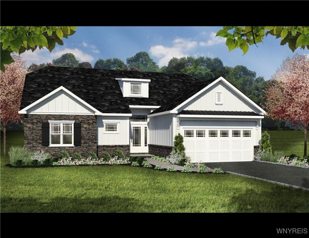 68 River Oak Lane, Amherst, NY 14051