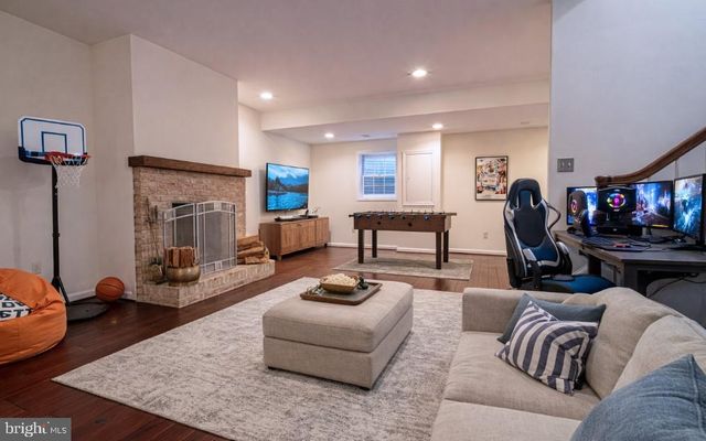 4073 NORBECK SQUARE DR, Rockville, MD 20853