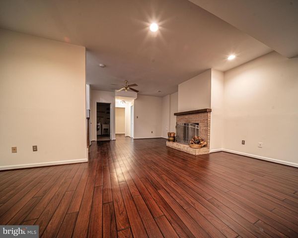 4073 NORBECK SQUARE DR, Rockville, MD 20853