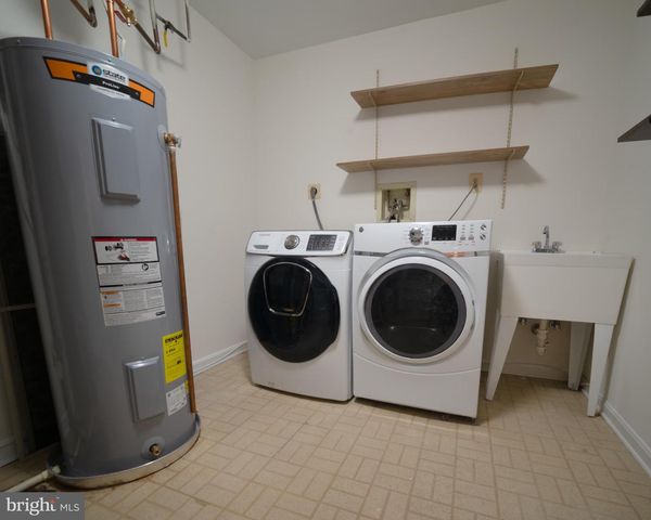 4073 NORBECK SQUARE DR, Rockville, MD 20853