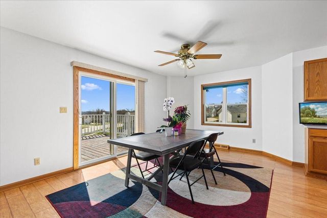 1416 Villa Park COURT, West Bend, WI 53090