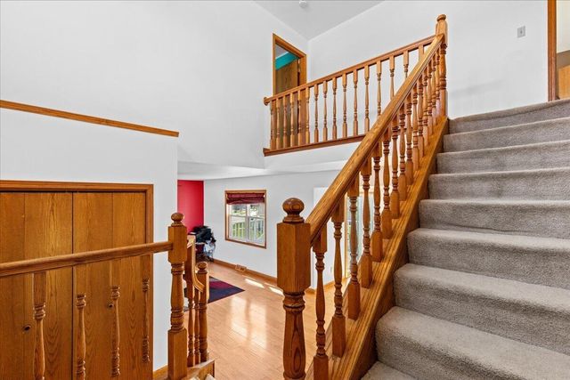 1416 Villa Park COURT, West Bend, WI 53090