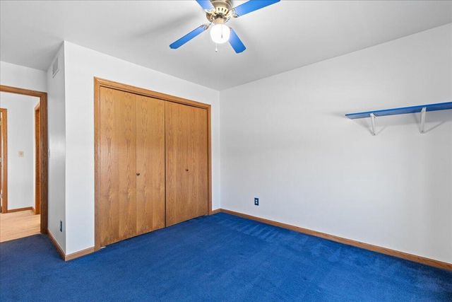 1416 Villa Park COURT, West Bend, WI 53090